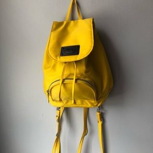 steve madden zipper bag